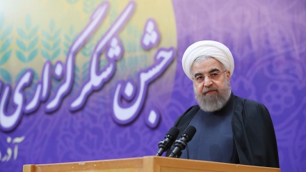 イラン大統領、「生産力の向上は、イランの国力の増強の下地」