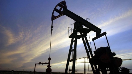 Accordo nell'Opec+ per taglio produzione