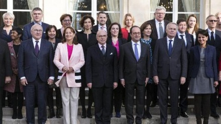 Francia vota fiducia a governo Cazeneuve