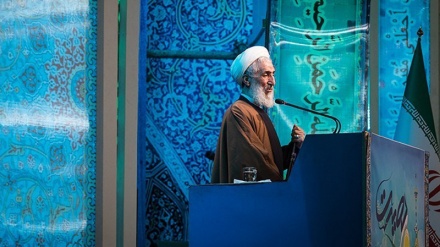 Freitagsimam von Teheran: Sieg in Aleppo hat Terror-Unterstützer isoliert
