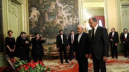 Зариф Ресейдің Түркияда қаза болған елшісіне құрмет білдірді