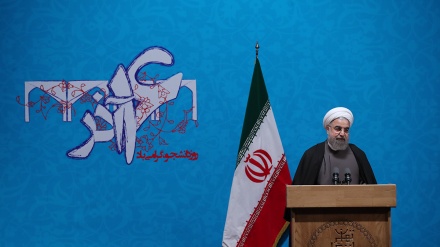イラン大統領、「核合意違反へのイランの回答は断固としたものになる」