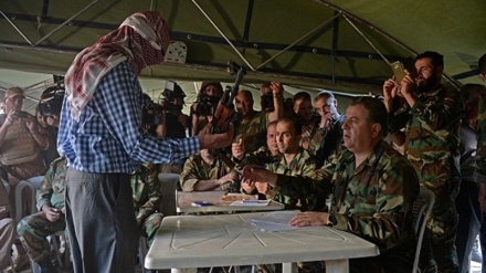 'Yan Ta'adda 1500 Sun Mika Kansu Da Makamansu Ga Sojojin Syria A Kusa Da Birnin Damascus