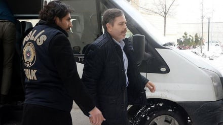 Uşak Üniversitesi Rektörü FETÖ’den tutuklandı