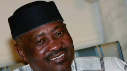 Majalisar Mali Ta Wanke Tsohon Shugaba Amadou Toure Daga Zargin Cin Amanar Kasa