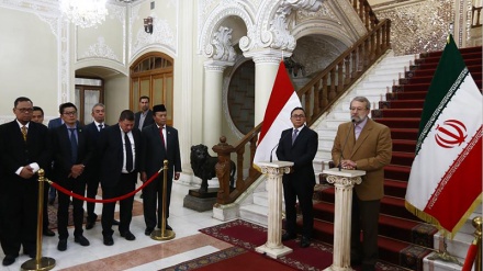 Susret predsjednika parlamenata Indonezije i Irana   