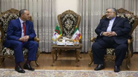 Cezayir Kültür Bakanı: İran tüm dünya için kaynak bir ülkedir