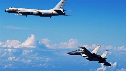 Rusia intercepton një avion spiun amerikan në Detin e Zi