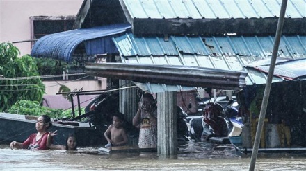 Floods displace 23,000 in Malaysia: Officials