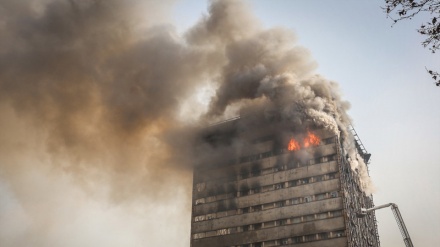 Тошкент шаҳридаги бизнес марказида ёнғин рўй берди