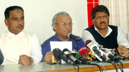 মানুষের রক্ত পরীক্ষার আগে মন্ত্রীদের মস্তিষ্ক পরীক্ষা করা দরকার: রিজভী