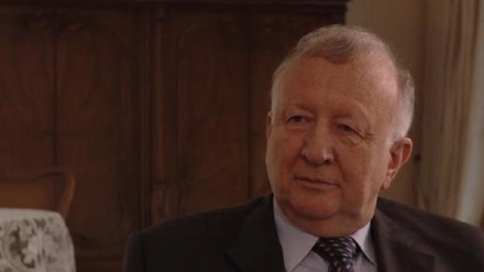 Interview mit Willy Wimmer