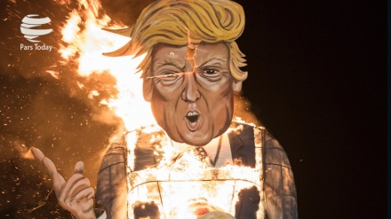 Video: manifestazione contro Trump, questa volta in Irlanda