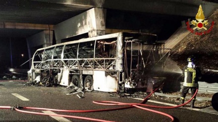 About 16 killed in Hungarian school bus crash in northern Italy