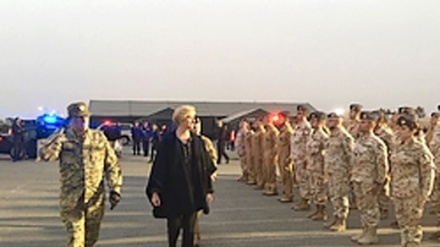 Difesa: ministro Pinotti incontra contingente italiano in Kuwait