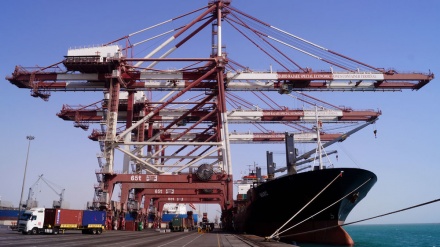 外国企業９社がイラン南部シャヒード・ラジャーイー港への投資を希望