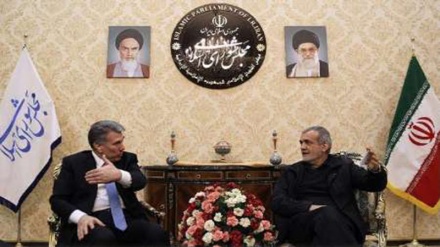 Pezişkiyan: Bölgenin  güvenliğinin temini  ancak birlik ve görüşmelerle mümkündür 