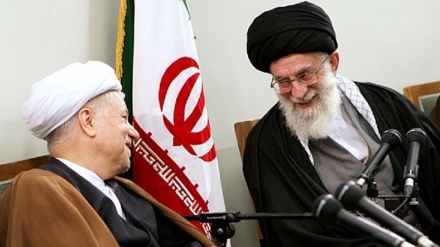 Hashemi Rafsanxhani, politikan i pashoq