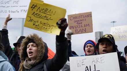 Protesta kundër ndalimit të hyrjes së myslimanëve në Amerikë