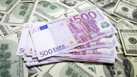 Ўзбекистонда доллар ва евро курси кескин кўтарилди