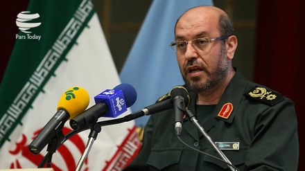 伊朗防长：“纳希尔”巡航导弹正行进在加强伊朗威慑能力的道路上