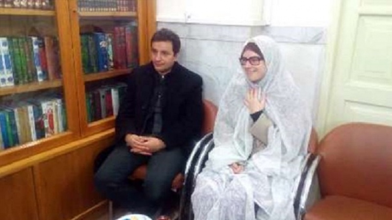 Iran: psicologa italiana diviene musulmana a Mashad