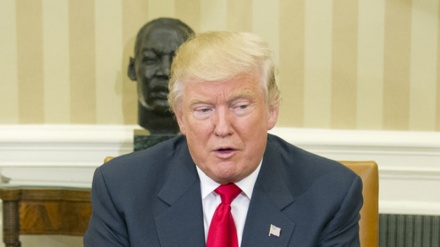 Trump: waterboarding funziona, decida Cia 