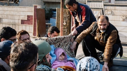 Suriye'nin Deyruzzur eyaletinde halk IŞİD aleyhinde kıyam etti