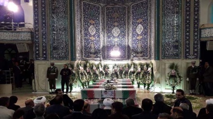 Церемония прощания с погибшими пожарными при обрушении здания Пласко