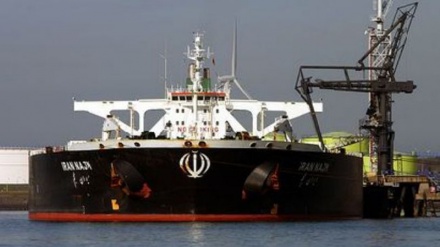 Iran starts sending own oil tankers to Europe