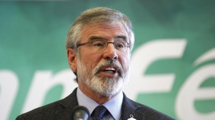 Irlanda Nord, Adams pronto a farsi da parte