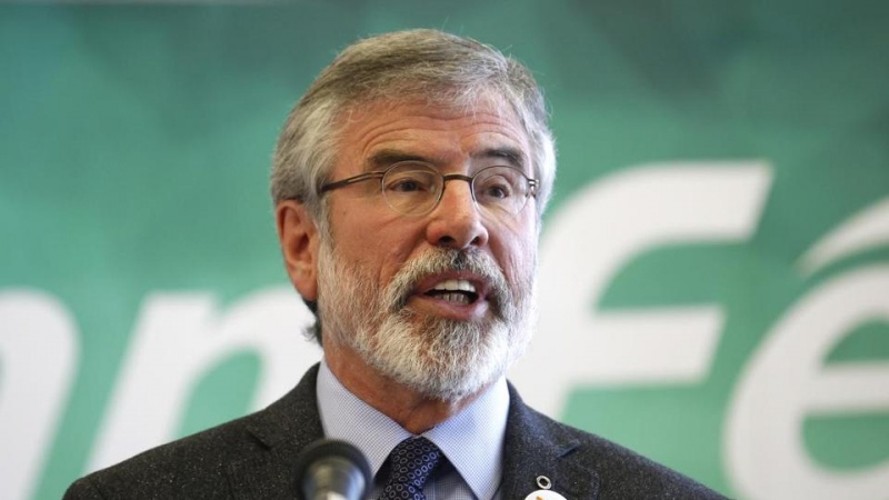 Irlanda Nord, Adams pronto a farsi da parte