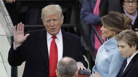Дональд Трампга қарши норозилик намойишлар ўтказган юзлаб шахс йўлга олинди