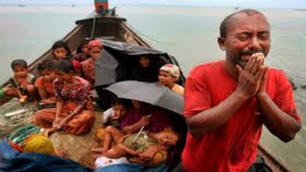 Birmania: migliaia Rohingya bloccati