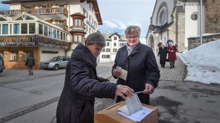 Swiss people vote to ease citizenship for third-generation immigrants