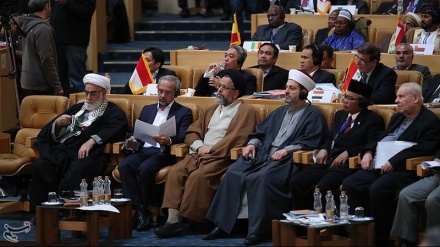 Libro, Iran: pubblicate le affermazioni dell’Ayatollah Khamenei sulla Palestina