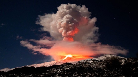 Vulcani, evacuazioni in Papua N.Guinea