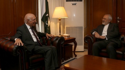 Zarif dhe Sertaxh Aziz kërkojnë zgjerimin e bashkëpunimit mes Iranit dhe Pakistanit