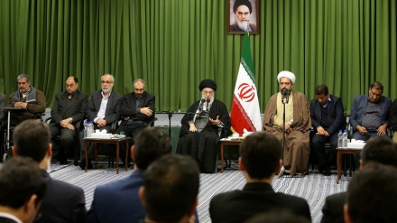 Líder adverte contra esforços para mudar o estilo de vida das pessoas