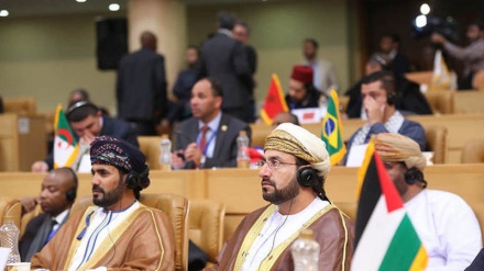 Në Teheran mbahet simpoziumi ndërkombëtar i organizatave popullore mbrojtëse të Palestinës