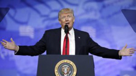 Trump in paranoia: “E’ Obama la causa di tutti i suoi mali”