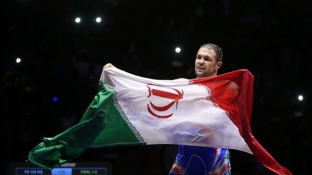 (FOTO) Mondiali lotta libera: Iran e' campione - 1