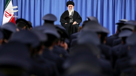 Iran : Imam Ali Khamenei Ya Yi Watsi Da Barazana Trump 
