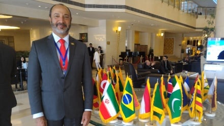 La solución de la cuestión palestina requiere la unión dentro y fuera de Palestina