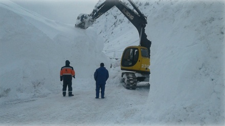 پیدا شدن دهمین جسد از زیر بهمن در تاجیکستان