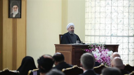 Rouhani: desenvolvimento militar do Irã para fins de defesa