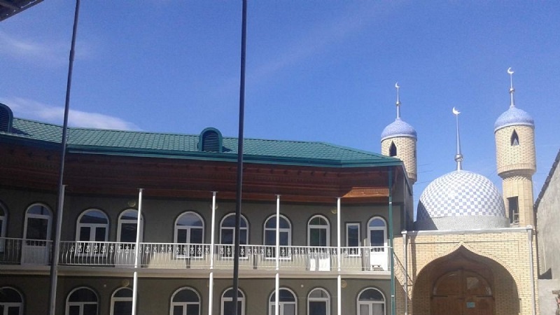 بسته  شدن  10  مسجد  در ناحیه  اسفره