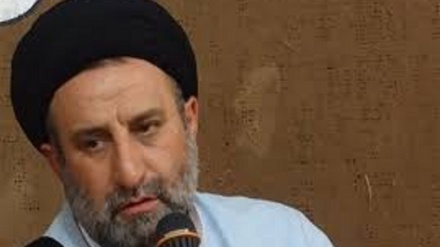 Mısılmonon vəhdəti hifz karde dışmenon hiylə miyonəku bəbarde