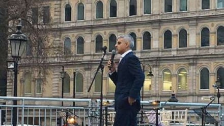 ראש עיריית לונדון: עומדים לצד הבמאי האיראני פרהדי