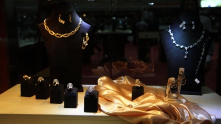 В Тегеране открылась IX международная выставка золота, серебра и ювелирных изделий